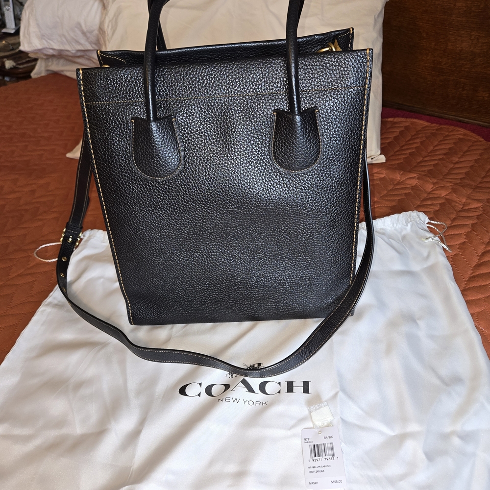 Coach Black Cashin Carry